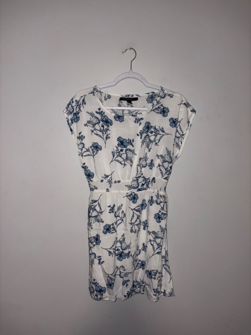 Impress! ~ White Floral Dress